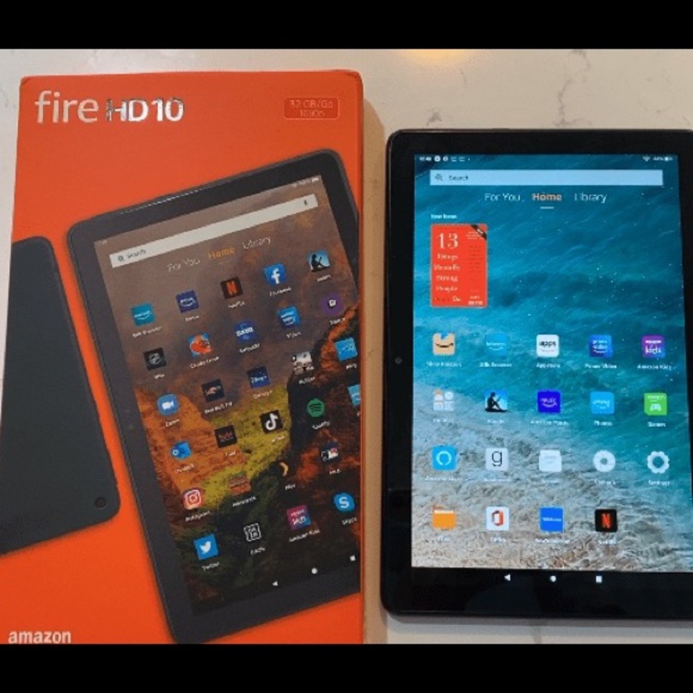 Fire HD 10 - Picture 2 of 3